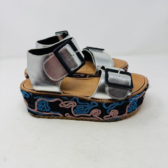 John David Silver Platform Sandals 38 Chunky Embroidered Sole Festival Shoe - Picture 7 of 12